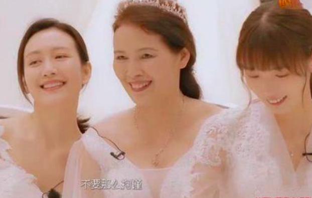 王鸥妹妹上热搜,颜值被夸上天,看到长相,网友:就这?